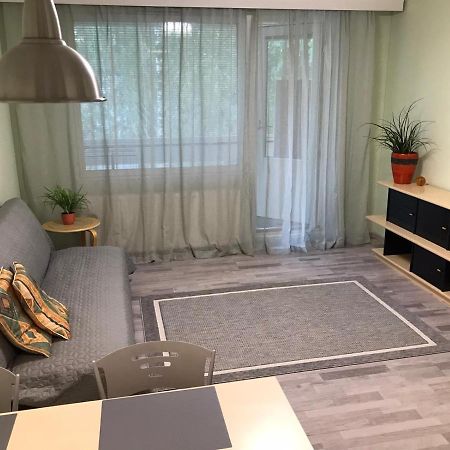Spacious 1Bdrm Apartment Near Metro. Free Parking Vantaa Bagian luar foto